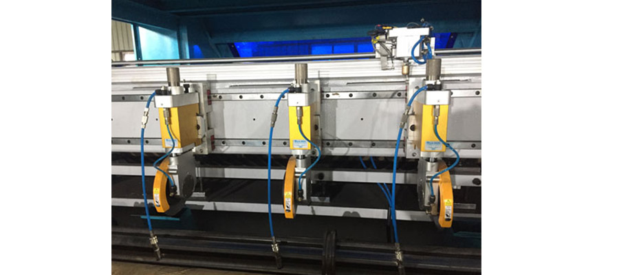 Paper Sheeting Machine